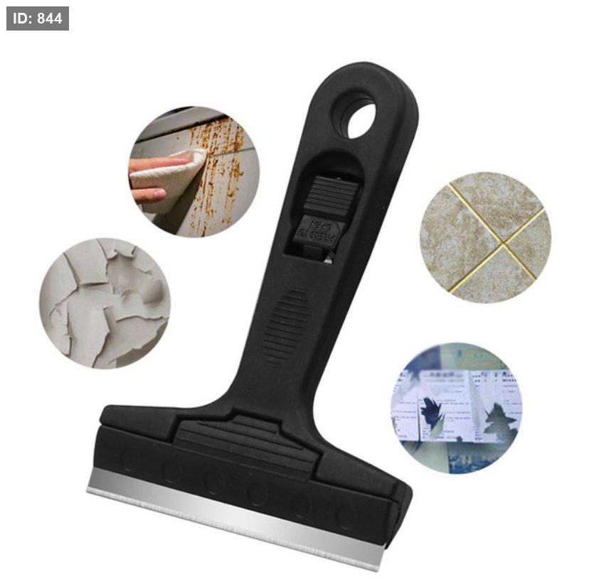 Cleaning blade with blades