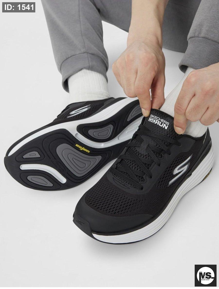 Skechers Mens Max Cushioning Suspension Slip Ins סניקרס