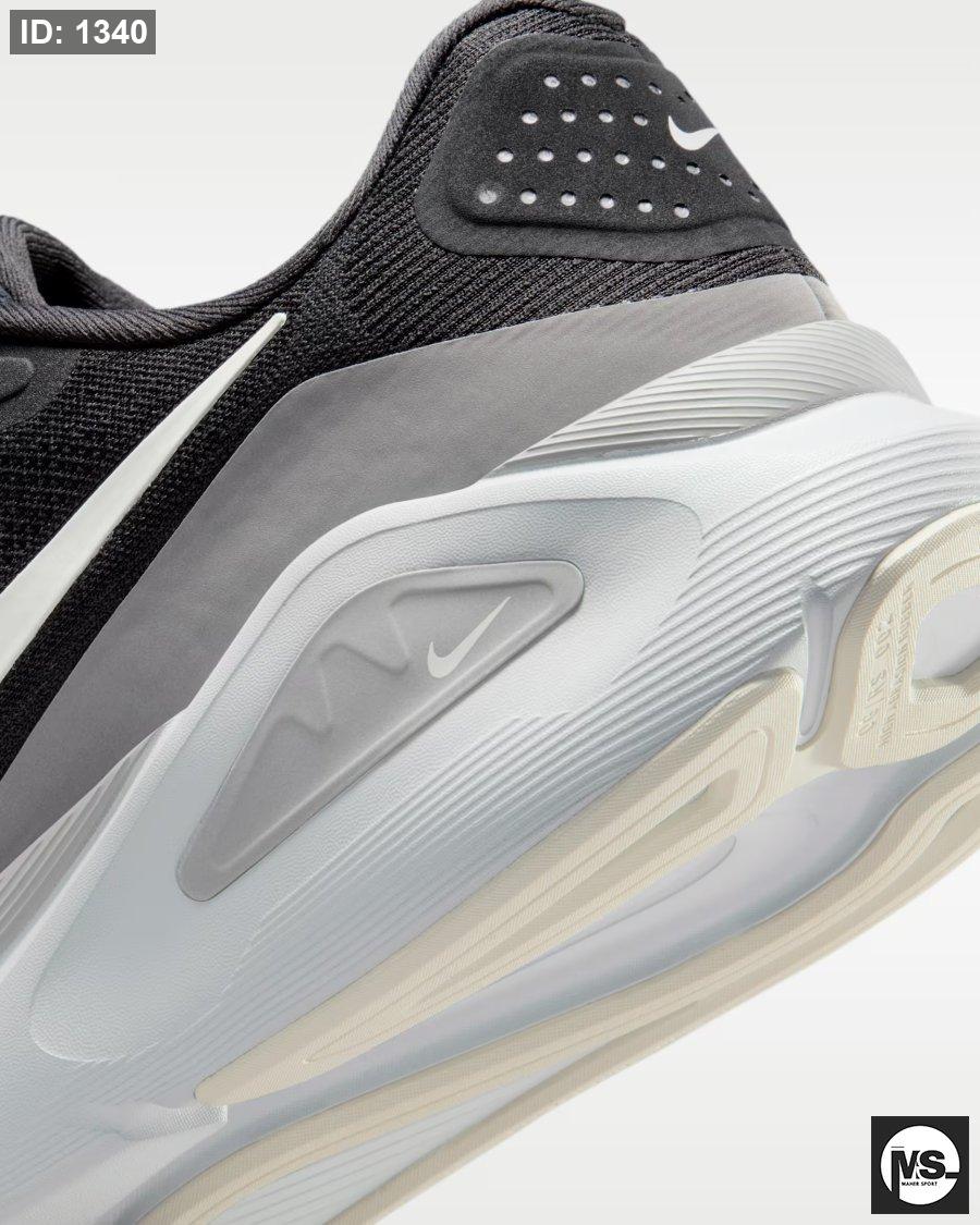 נעלי ריצת כביש לגברים של Nike Structure 26