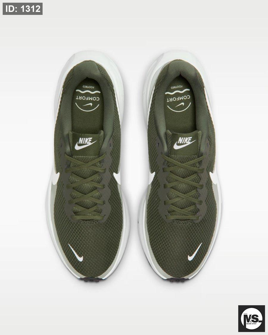 נעלי ריצת כביש לגברים של Nike Revolution 8