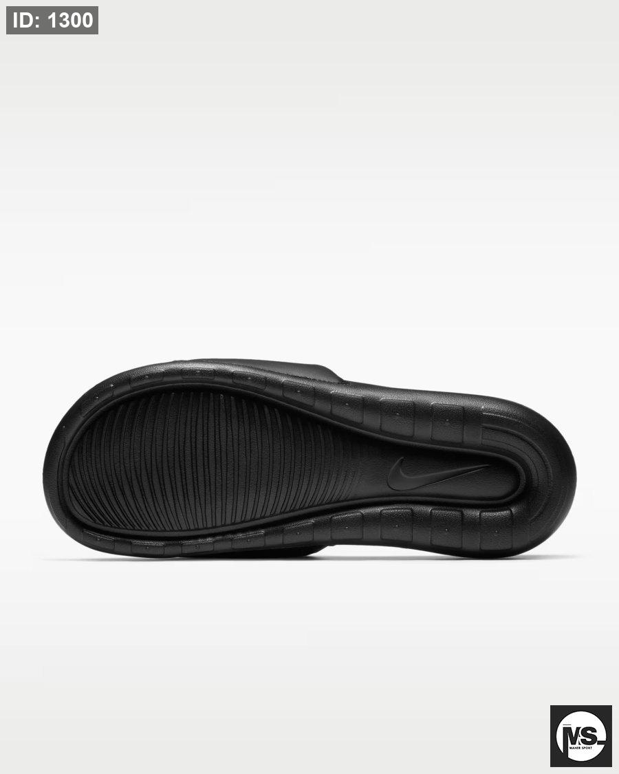 מגלשות לגברים של Nike Victori One
