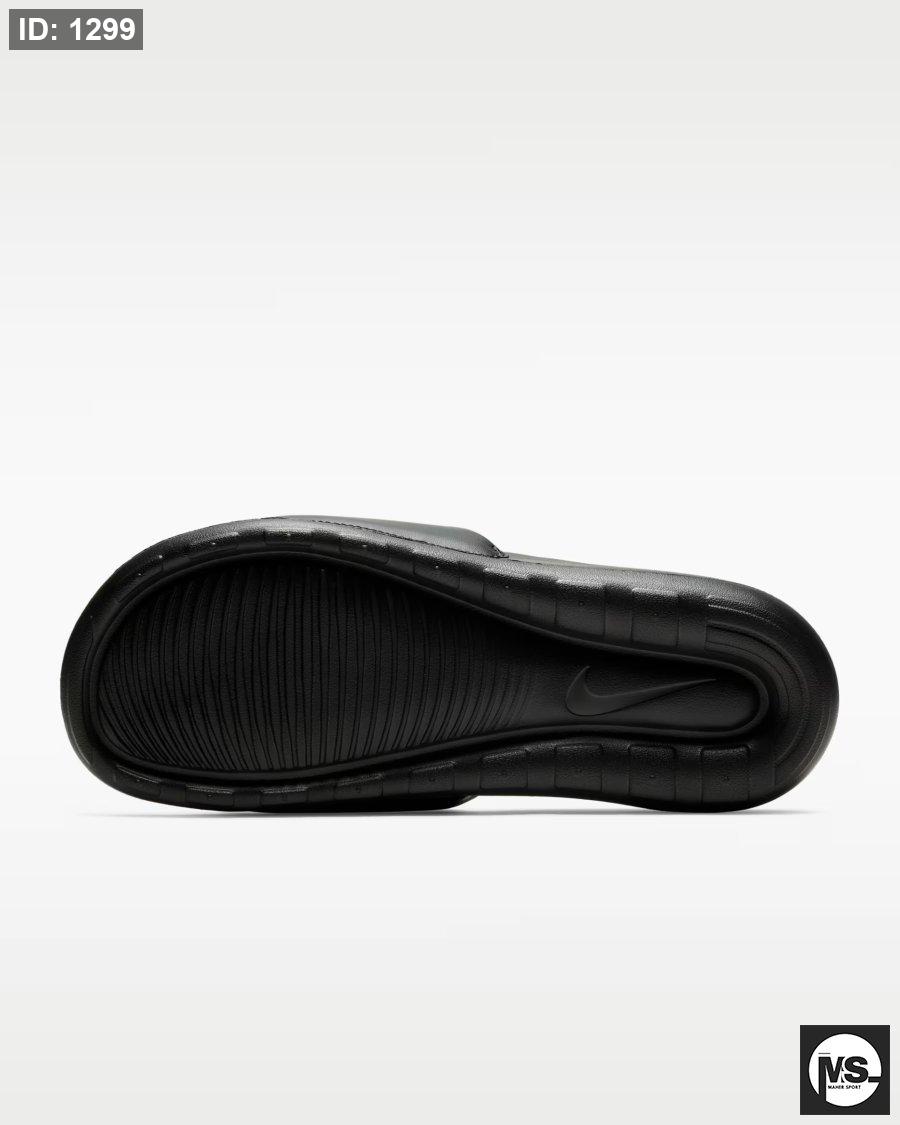 מגלשות לגברים של Nike Victori One