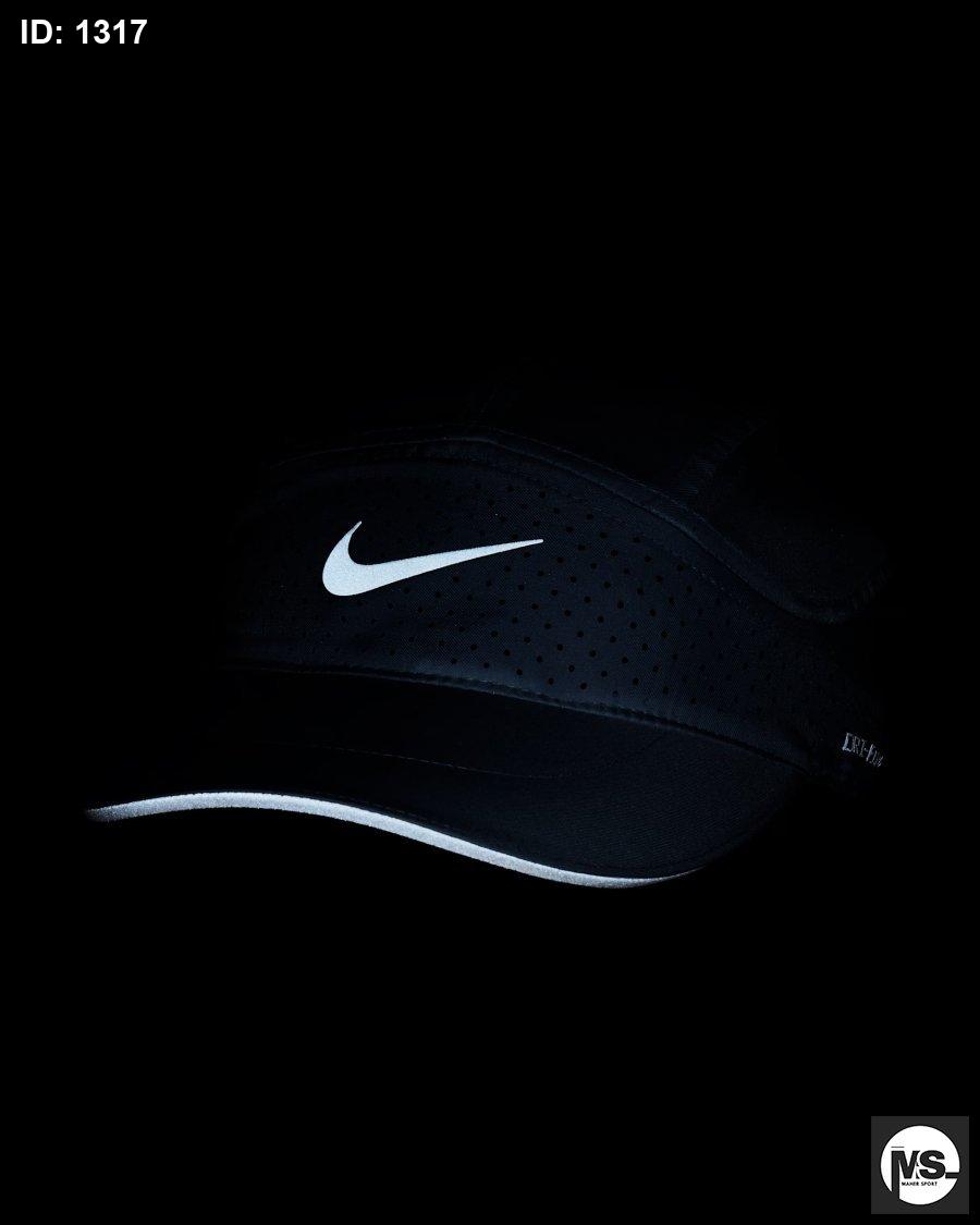 כובע רפלקטיבי לא מובנה של Nike Fly Dri-FIT ADV