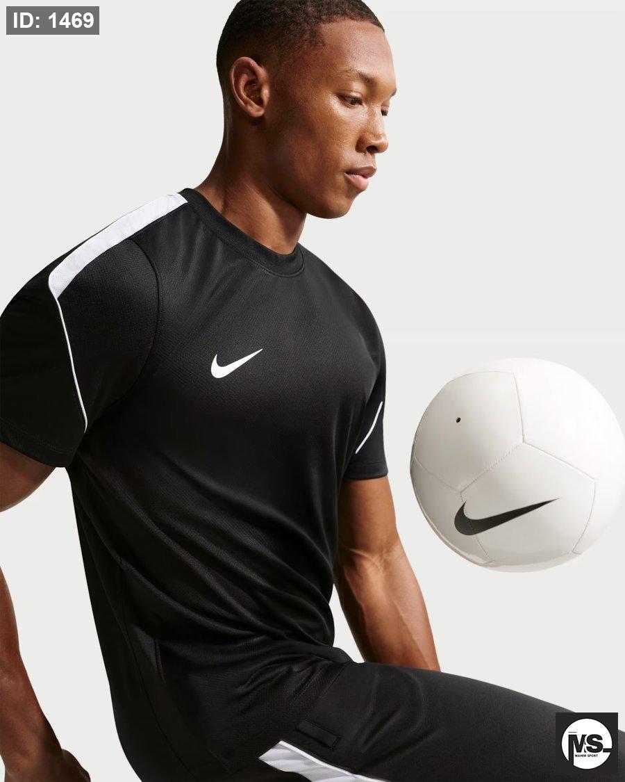 חולצת כדורגל Dri-FIT לגברים של Nike Strike עם שרוולים קצרים