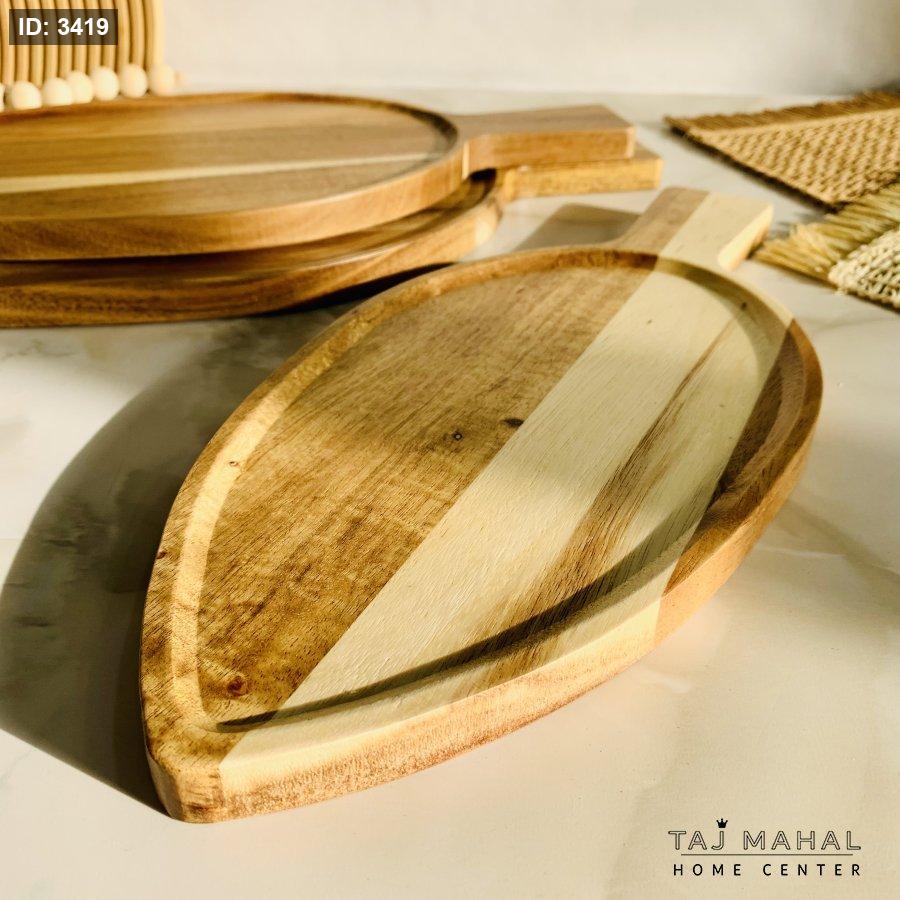Wooden trays shaped like leaves