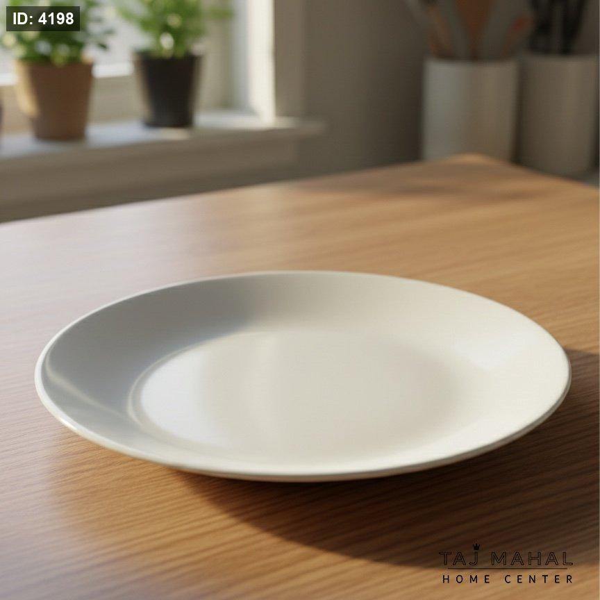 Round white porcelain plate, 3 pieces