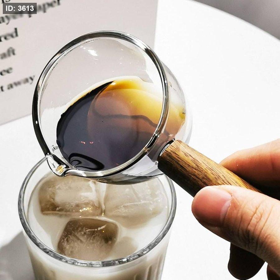 Heat-resistant small glass measuring cup with wooden handle