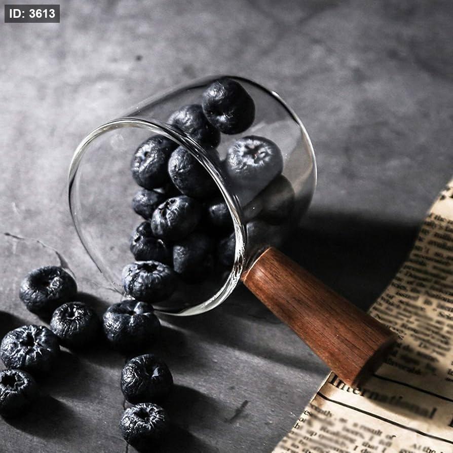 Heat-resistant small glass measuring cup with wooden handle