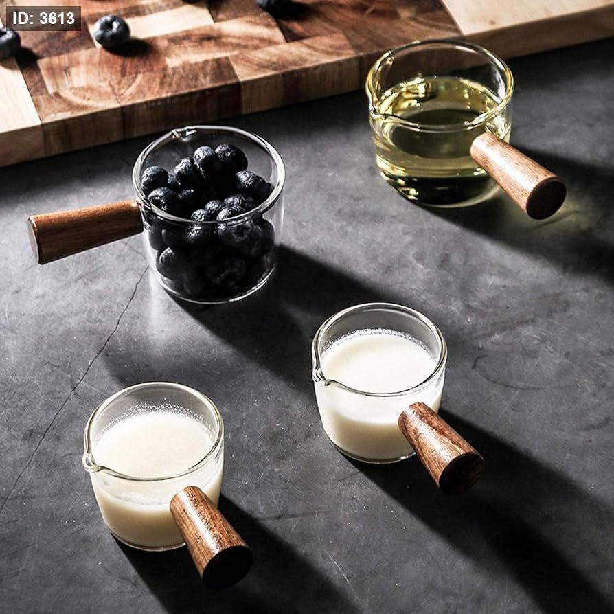 Heat-resistant small glass measuring cup with wooden handle