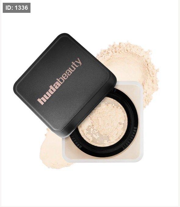 Huda Beauty Easy Bake אבקת אפייה והתייחסות רופפת Huda Beauty Easy Bake אבקת אפייה והגדרה רופפת