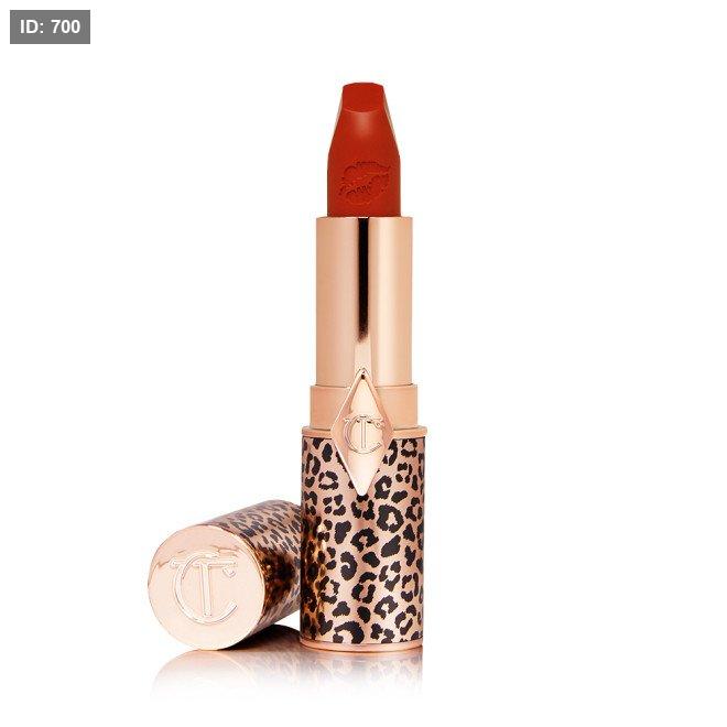Charlotte Tilbury Hot Lips Lipstick - שפתון מבית שרלוט