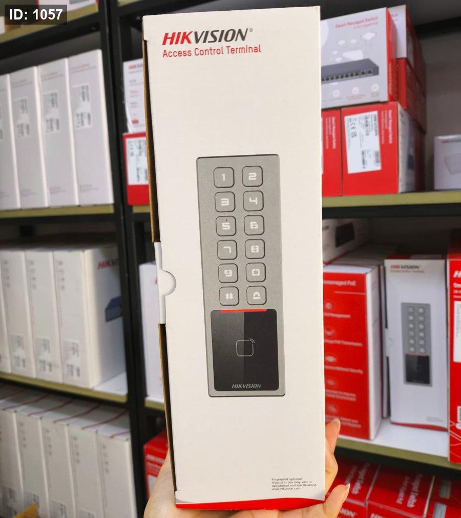כרטיס טרמינל DS-K1T805MBFWX ומקלדת וטביעת אצבע